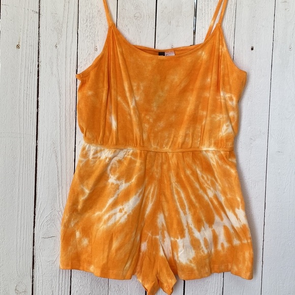 H&M Romper - Picture 5 of 8